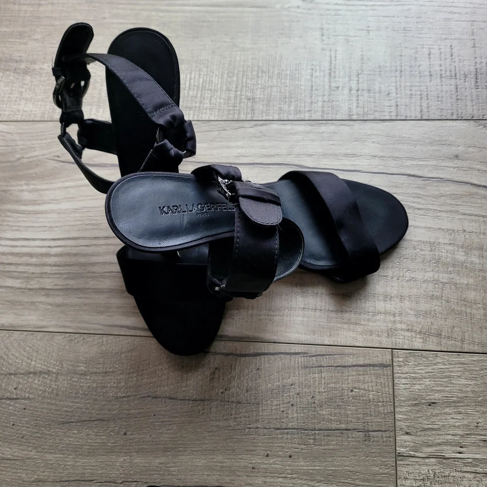 Karl Lagerfeld Black Women's Heels - Picture 3 of 9
